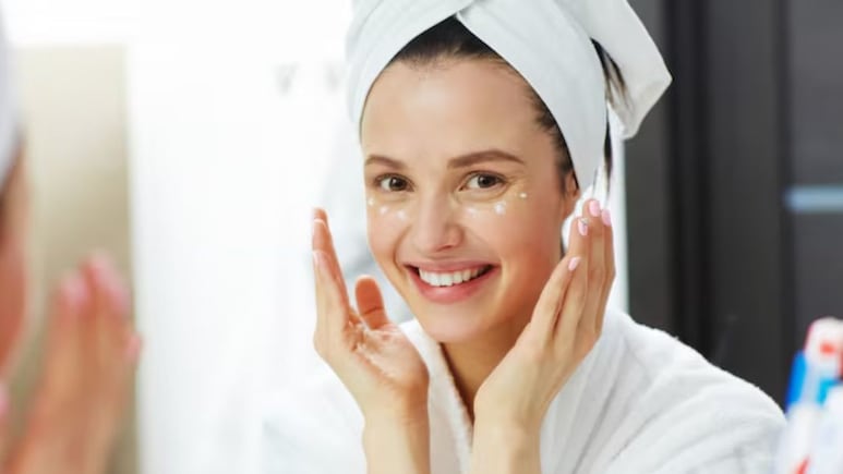 From Glow To Hydration: Nutritionist Shares Foods That Support Skin Health