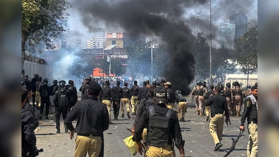 Nine Killed As Protesters Try To Storm US Consulate In Pakistan's Karachi  city