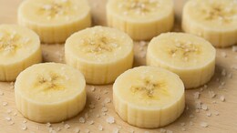 Nutritionist Explains How Banana With Lemon And Salt Can Improve Gut Health