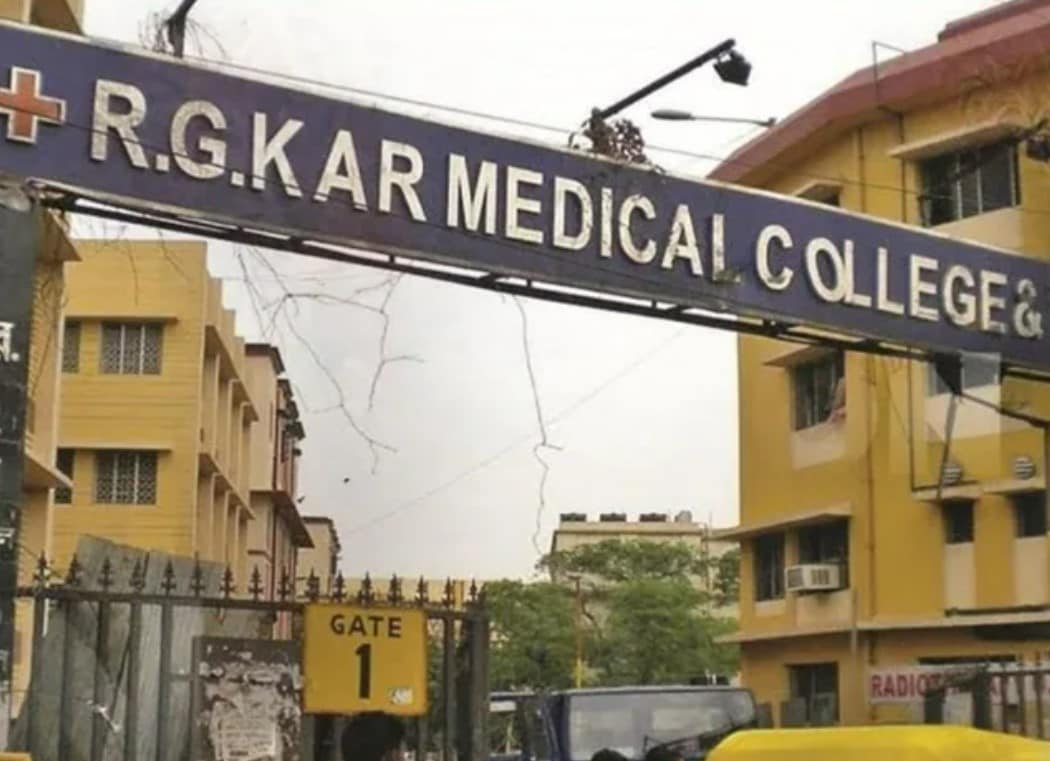 कलकत्ता हाईकोर्ट ने RG कर मामले में नए सिरे से जांच के दिए आदेश, पीड़ित परिवार ने सबूतों से छेड़छाड़ का किया था दावा
