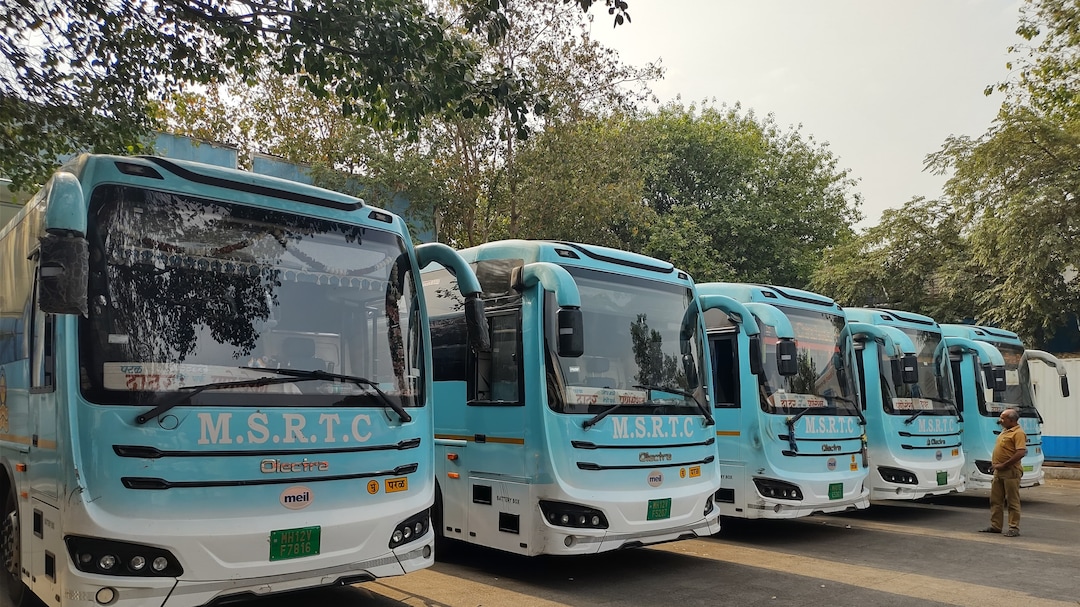 JBM Auto, Olectra, Ather, Ola Electric: EV Stocks Rally On Oil Shock Opportunity