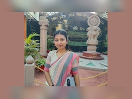 UPPSC Result: मुरादाबाद की दीक्षा अग्रवाल ने बिना कोचिंग पास की परीक्षा, पूरे राज्य में 15वीं रैंक