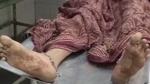 Bihar: पति करता था दूसरे राज्य में नौकरी, घर आते ही कर दी पत्नी की गला रेतकर हत्या