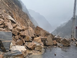 Nearly 200 Tourists Stranded In Chungthang After Landslides Hit North Sikkim