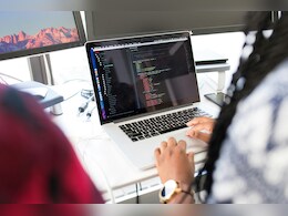 Vibe Coding vs Traditional Coding : AI ने बदली कोडिंग की दुनिया, Vibe Coding से मिनटों में बनाएं ऐप और Website