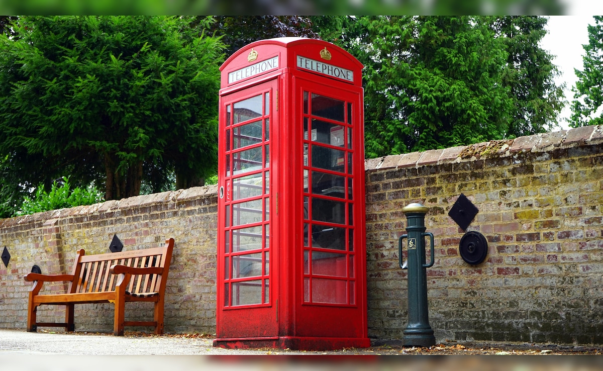 Man Rescued After Being Trapped In Manchester Phone Box While Ordering Kebab
