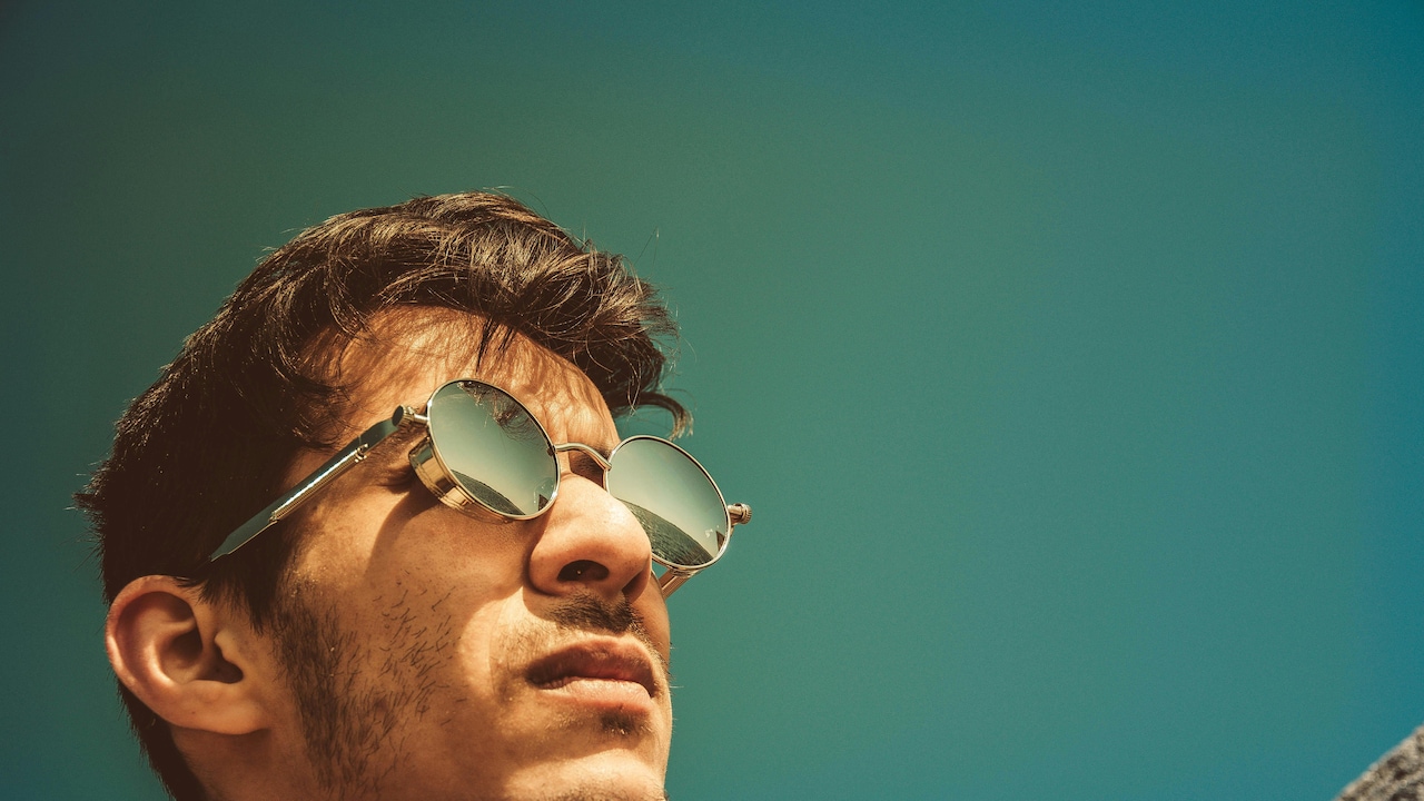 Why Some Sunglasses Distort Vision And UV-Protected Polarised Sunglasses