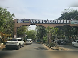 Gurugram Residential Society Blocks Zomato, Swiggy Deliveries Over Unpaid Dues