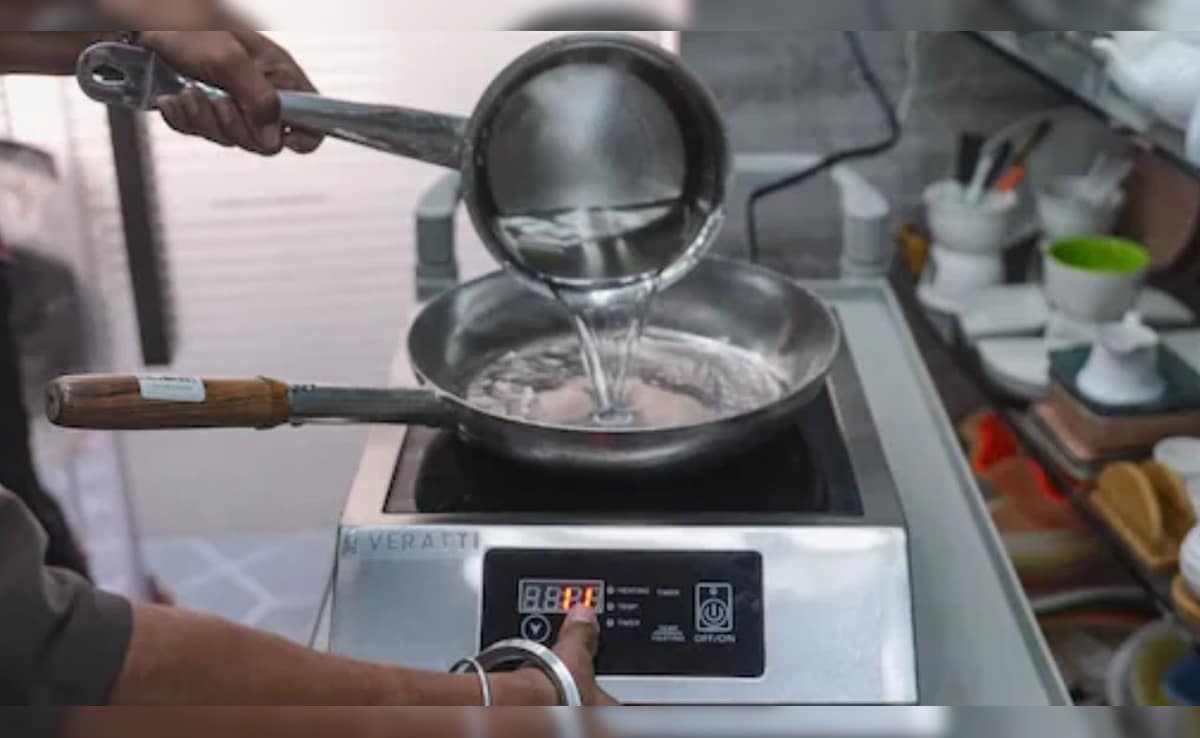 गैस की किल्लत के बीच शुरू कर दिया इंडक्शन कुकटॉप का इस्तेमाल? इन 4 बातों का रखना ध्यान, बचेगी बिजली और कुकिंग होगी आसान