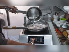 गैस की किल्लत के बीच शुरू कर दिया इंडक्शन कुकटॉप का इस्तेमाल? इन 4 बातों का रखना ध्यान, बचेगी बिजली और कुकिंग होगी आसान