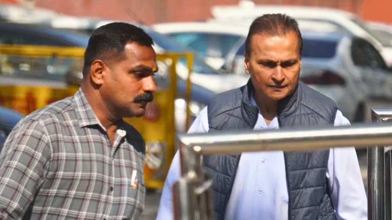 अनिल अंबानी और रिलायंस पावर से जुड़ी कंपनियों पर ED की छापेमारी, 12 जगहों पर 15 टीमों ने डाली रेड