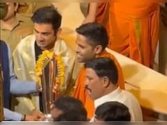 गणपति बप्पा मोरया, 'गुरु' गंभीर और कैप्टन सूर्या T20 वर्ल्ड कप ट्रॉफी संग पहुंचे सिद्धिविनायक मंदिर, VIDEO