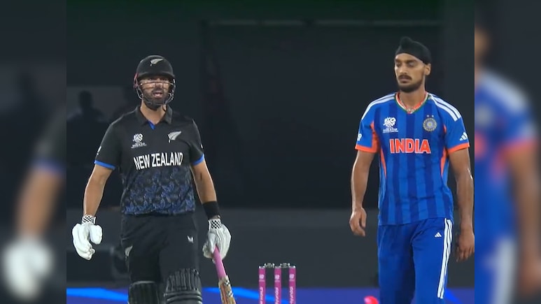 फाइनल में अर्शदीप का डेरिल मिचेल से पंगा- VIDEO, गुस्से में लाल कीवी खिलाड़ी को समझाते दिखे कप्तान सूर्या