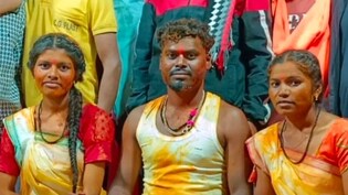 छत्तीसगढ़ में अनोखी शादी: एक दूल्हा, दो दुल्हन... दोनों के साथ एक ही मंडप में लिए फेरे; सामने आई तस्वीरें