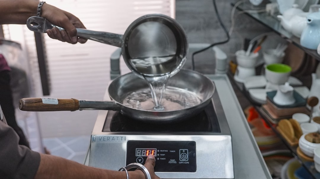 LPG Crisis: Induction Cooktops Out Of Stock! X Users Say Prices Soar As Demand Heats Up