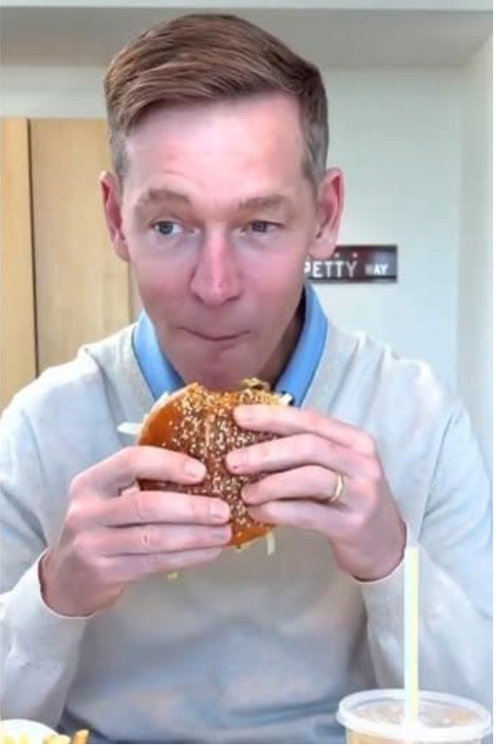 Burger King And Wendy's Tease McDonald's CEO About How He Eats A Burger