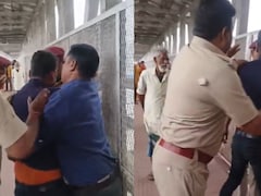 Bihar: शराब के खेप पकड़ने गई उत्पाद विभाग और रेल GRP आपस में भिड़ी, कटिहार स्टेशन पर ही चलने लगा मल्ल युद्ध