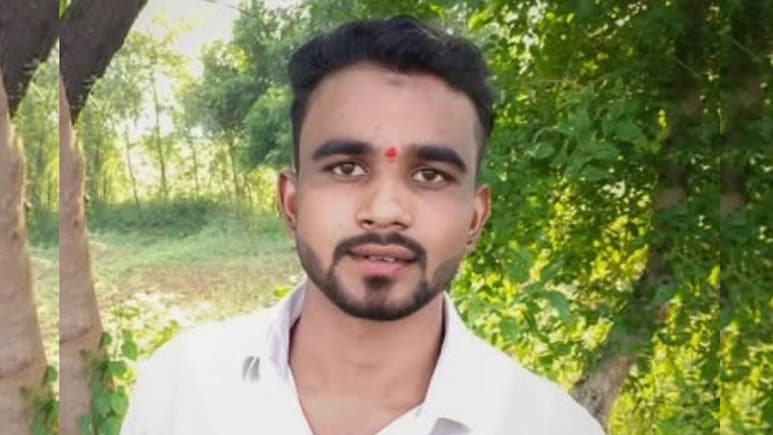 दोस्त को VIDEO कॉल कर फांसी के फंदे पर झूला युवक, मरने से पहले बताई ब्लैकमेलिंग की पूरी कहानी