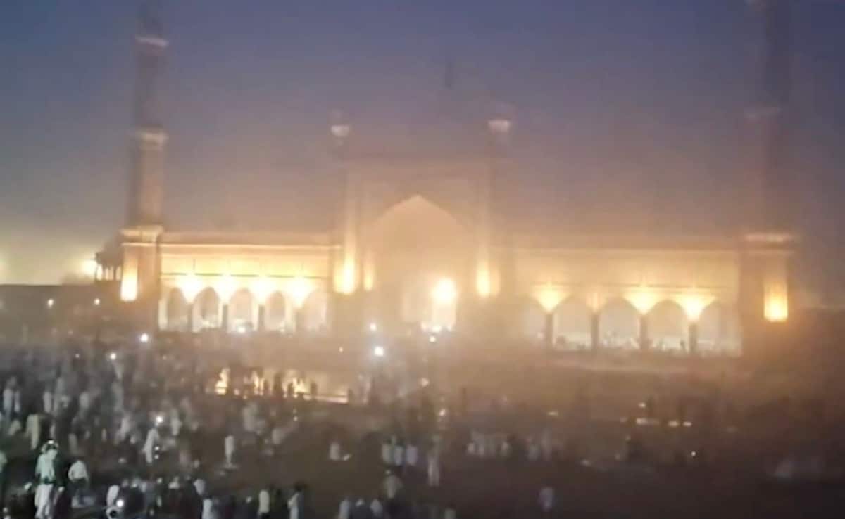 Delhi-NCR Sees Rare Fog Amid 3-Day Spells Of Rain, Thunderstorms