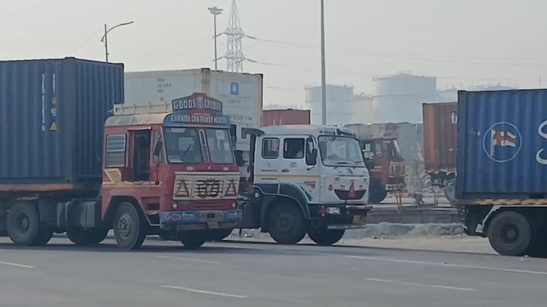 Middle East Impact: Over 1,000 Food Containers Stuck At Mumbai's Jawaharlal Nehru Port