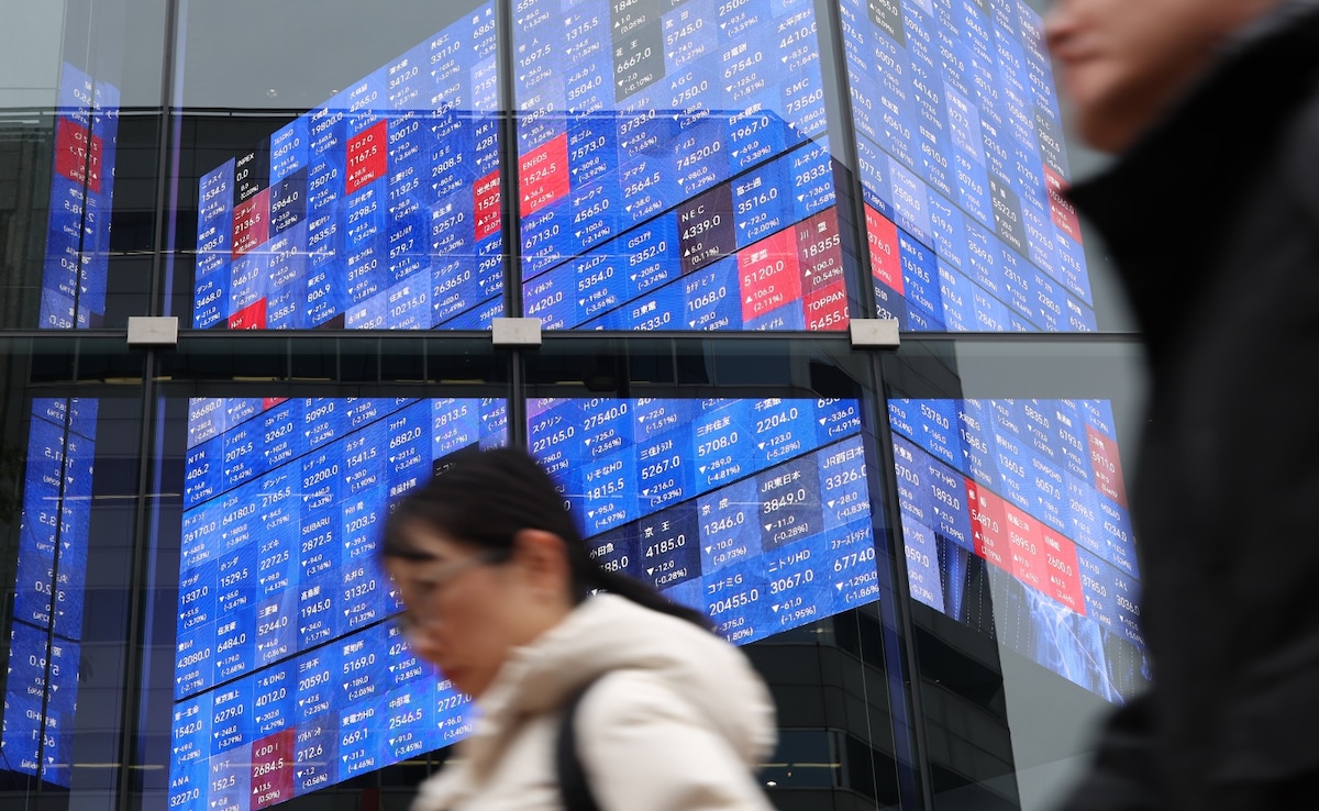 Stock Market Today: ग्लोबल मार्केट में कोहराम, अमेरिकी बाजार पस्त, GIFT Nifty ने दिए गिरावट के संकेत