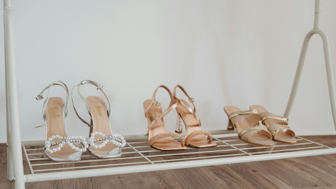 Open Vs Closed Shoe Rack Cabinets: Best Choice To Keep Shoes Dust-Free Open Vs Closed Shoe Rack Cabinets: Best Choice To Keep Shoes Dust-Free