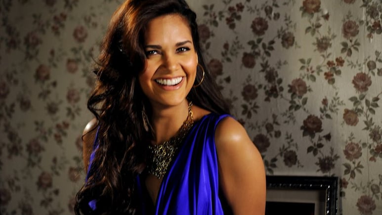 Esha Gupta Is Back Home From Abu Dhabi Amid US-Iran Conflict: "All Scared Internally But No One Created Stress"