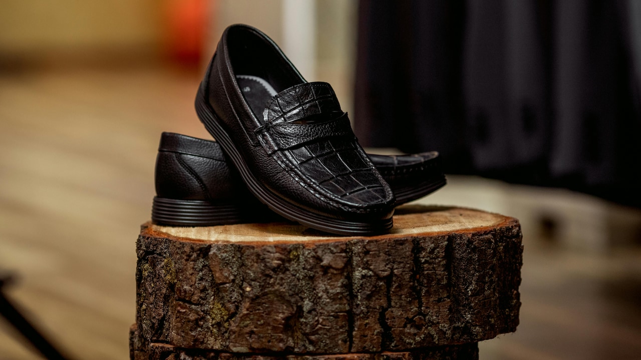 5 Best Mens Loafers That Dont Slip At The Heel For All-Day Comfort