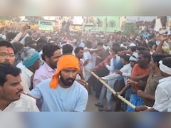 Colours? No. Punches? Yes. Telangana's 450-Year-Old Fist-Fight Holi Tradition