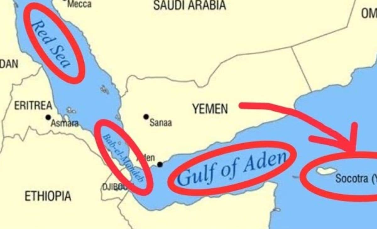 बाब अल-मंदेब यमन के पास है, जहां ईरान समर्थित हूती विद्रोहियों का दबदबा है.