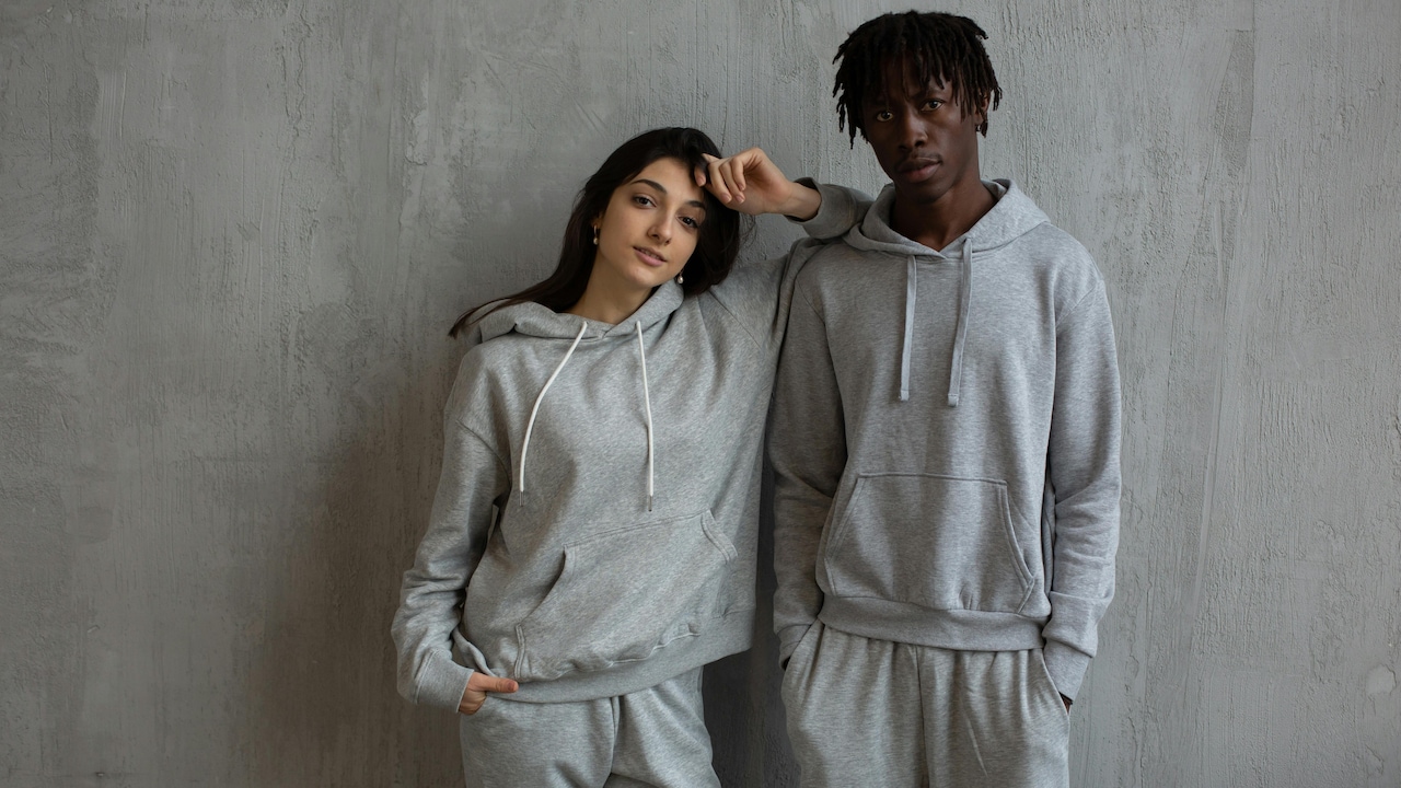 Best Loungewear Sets for Women and Men That Are Perfect for All-Day Comfort Best Loungewear Sets for Women and Men That Are Perfect for All-Day Comfort