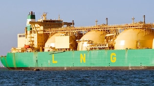 मिडिल ईस्ट संकट के बीच भारत में LNG की कमी पूरी करेगी ये कंपनी, लगातार की जा रही सप्लाई