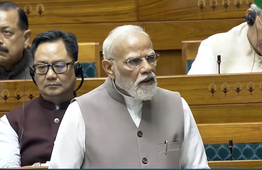 PM Modi Lok Sabha LIVE: युद्ध का असर लंबा चल सकता है, हमें कोरोना संकट की तरह तैयार रहना होगा: PM मोदी