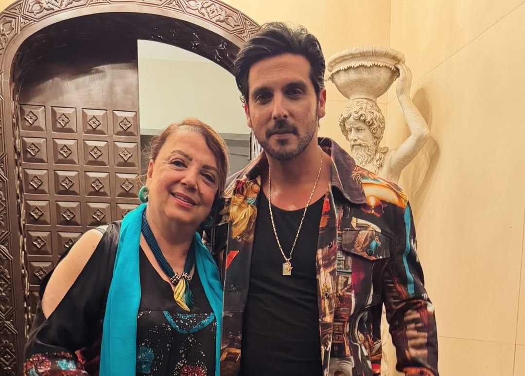 मुस्लिम पति, पारसी परिवार से थीं जरीन खान, बेटे जायद खान ने मां के निधन के 5 महीने बाद बताया क्यों हिंदू रीति रिवाज से हुआ अंतिम संस्कार&nbsp;