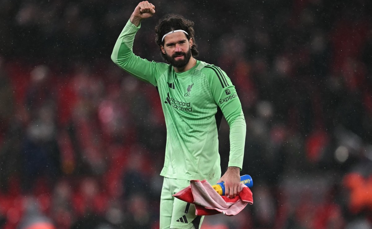 Alisson Becker Doesnt Travel With Liverpool For Champions League Match At Galatasaray