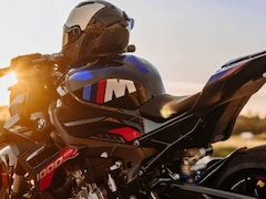 BMW की नई सुपरबाइक M 1000 R की Photos, फीचर्स देख उड़ जाएंगे होश