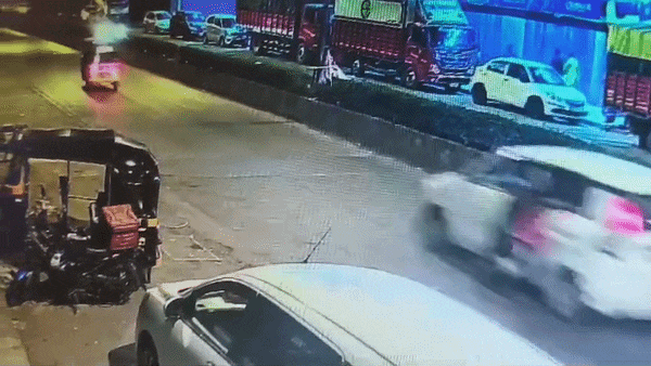 VIDEO: सिगरेट के पैसे मांगे तो दुकानदार को कार से घसीटा, मांगता रहा जान की भीख, खौफनाक