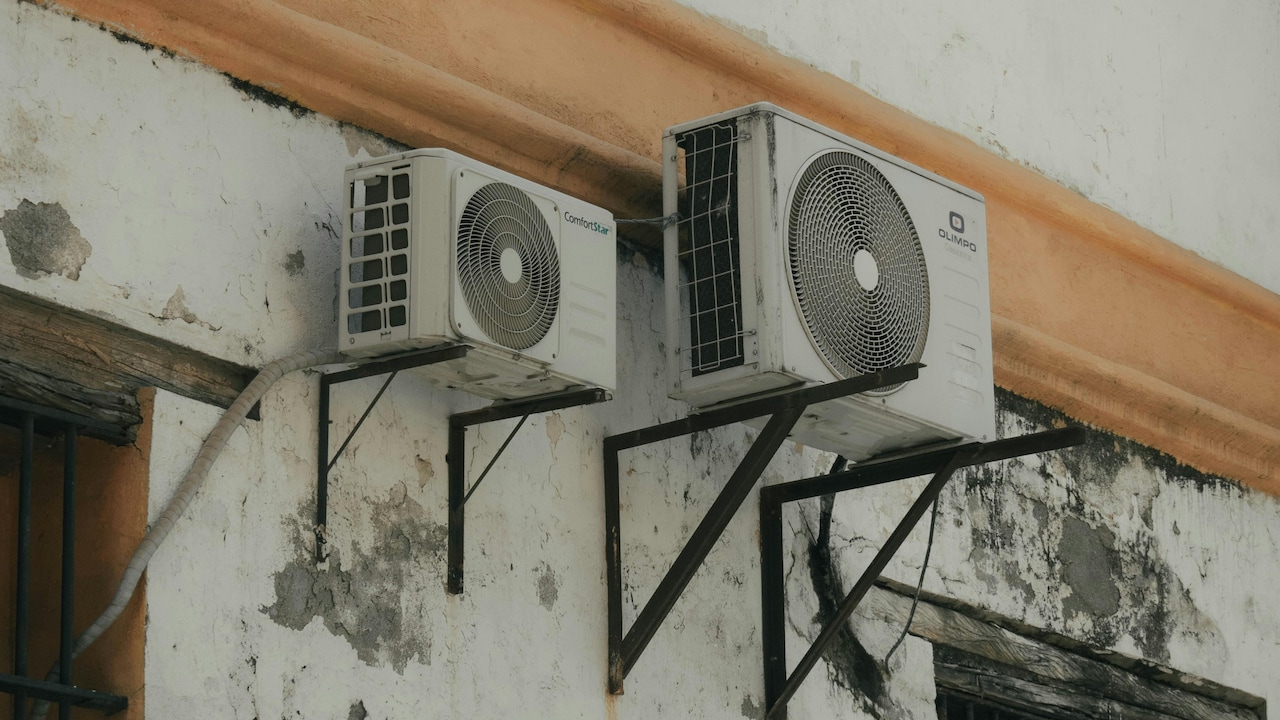 Which Carrier 1.5 Ton 3 Star AC do you want to upgrade this summer?