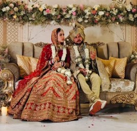 Kuldeep Yadav Marriage Live Updates: इंतजार की घड़ी समाप्त, एक-दूजे के हुए कुलदीप-वंशिका