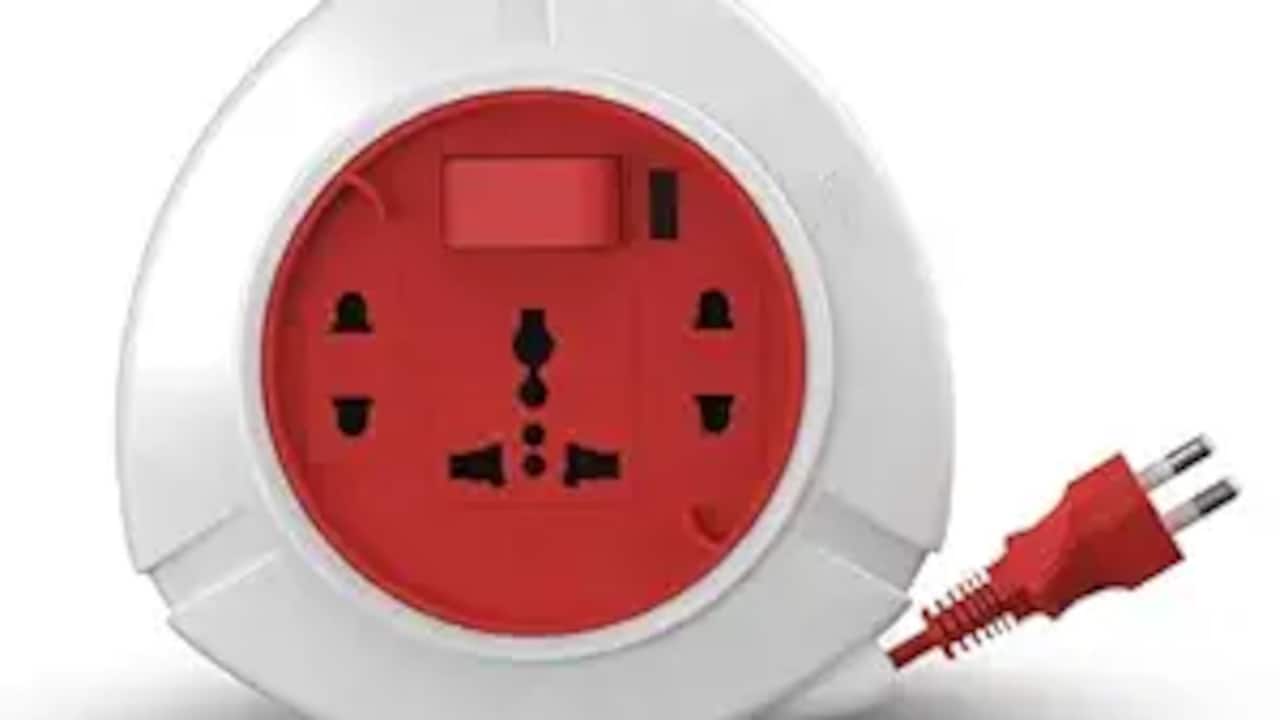 How A Single Multi-Device Charging Station Can Reduce Cable Chaos At Home