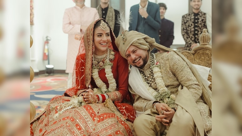 लखनऊ में आज कुलदीप-वंशिका का भव्य रिसेप्शन, क्रिकेट से लेकर&nbsp;राजनीति&nbsp;जगत के दिग्गजों के शामिल होने की उम्मीद