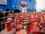 LPG Shortage: रसोई गैस सिलेंडर की चिंता दूर! बुकिंग से लेकर सप्लाई तक 3 दिन में सरकार का 10 बड़े कदमों का ऐलान LPG Shortage: रसोई गैस सिलेंडर की चिंता दूर! बुकिंग से लेकर सप्लाई तक 3 दिन में सरकार का 10 बड़े कदमों का ऐलान
