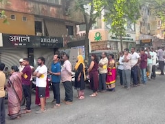 युद्ध की आंच रसोई तक, कहीं गैस के लिए लंबी कतारें, कहीं जमाखोरी तो कहीं कालाबाजारी, सरकार ने दिया आश्वासन