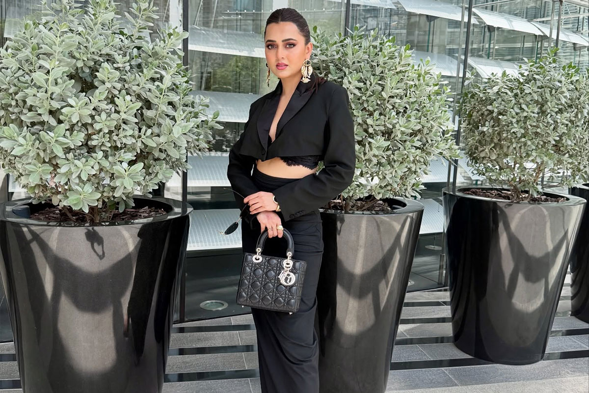 A Peek into Tejasswi Prakash's Magical Day Out in Singapore