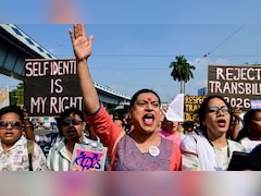 ट्रांसजेंडर बिल को लेकर अब सड़क पर उतरे किन्नर, पूछा सरकार क्यों उठा रही है हमारे अस्तित्व पर सवाल