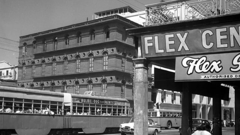 कभी चमकता सितारा था कोलकाता, आज &lsquo;रस्ट बेल्ट&rsquo; की कहानी बन चुका है 'आमार शोनार बांग्ला'