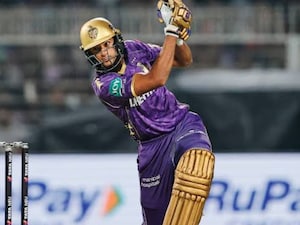 IPL LIVE: Rinku Fumes At Raghuvanshi As KKR Suffer Another Run-Out vs SRH