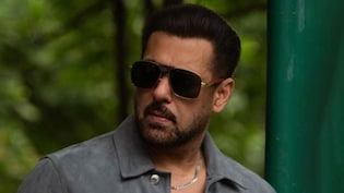 वांटेड सा एक्शन, चुलबुल पांडे सी दबंगई के साथ लौट रहे सलमान खान, नया लुक देख फैन्स बोले- 60 के भाई का 20 वाला स्वैग