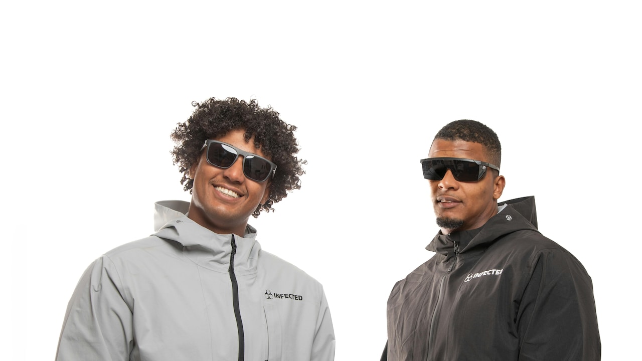 Lightweight Jackets vs Heavy Coats: Know Which One Is More Practical Than the Other