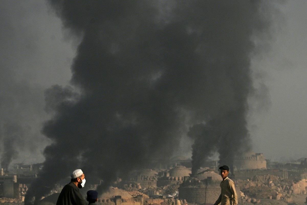 Pakistan Ranked Most Polluted Country In 2025: Report